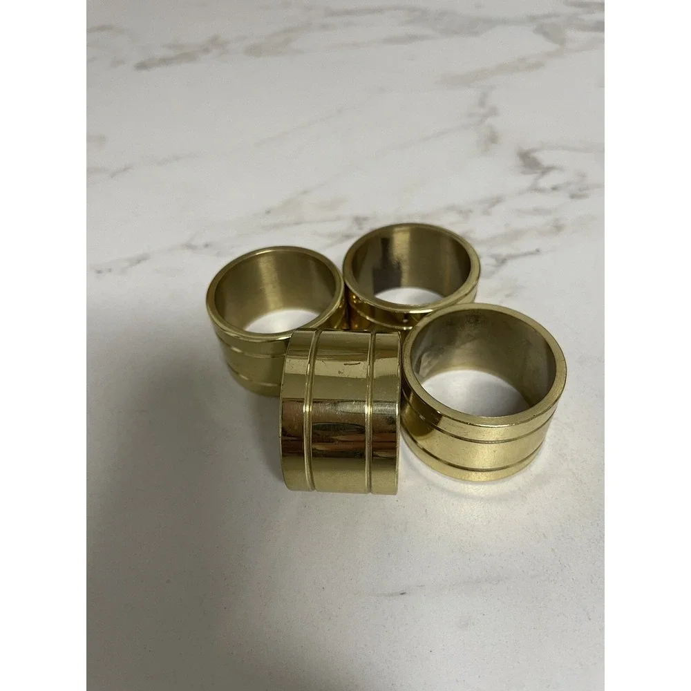 Set‎ of 4 Vintage Mid Century Shiny Brass Heavy Napkin Rings